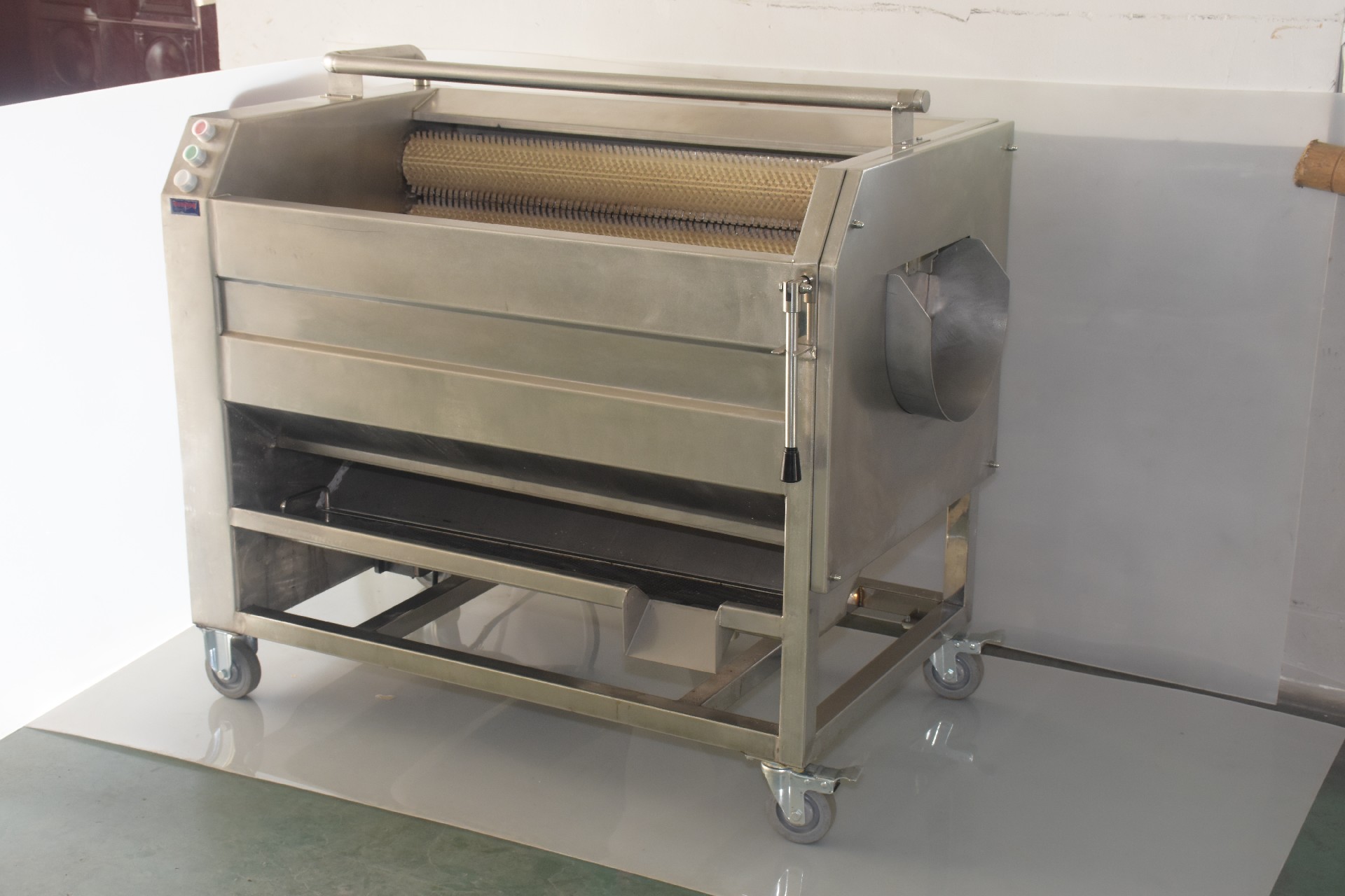 GL-1000 Potato peeler